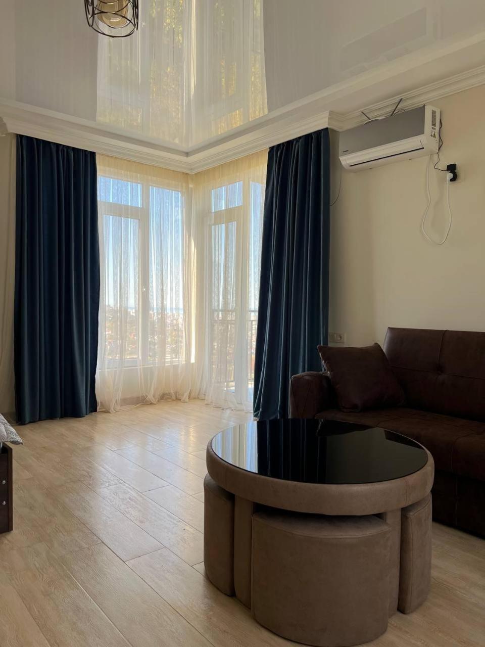 Отель Gt House Батуми Экстерьер фото