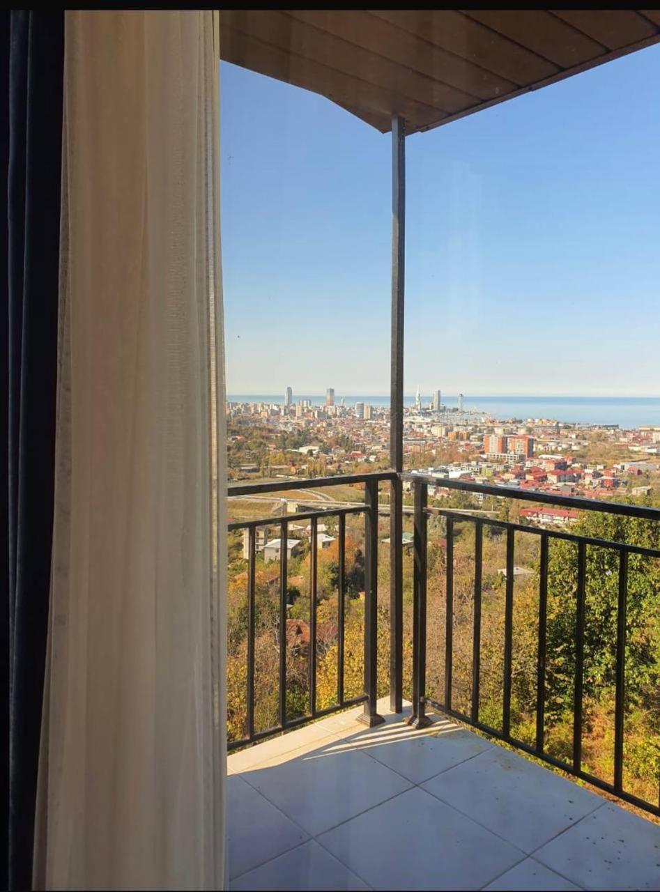 Отель Gt House Батуми Экстерьер фото